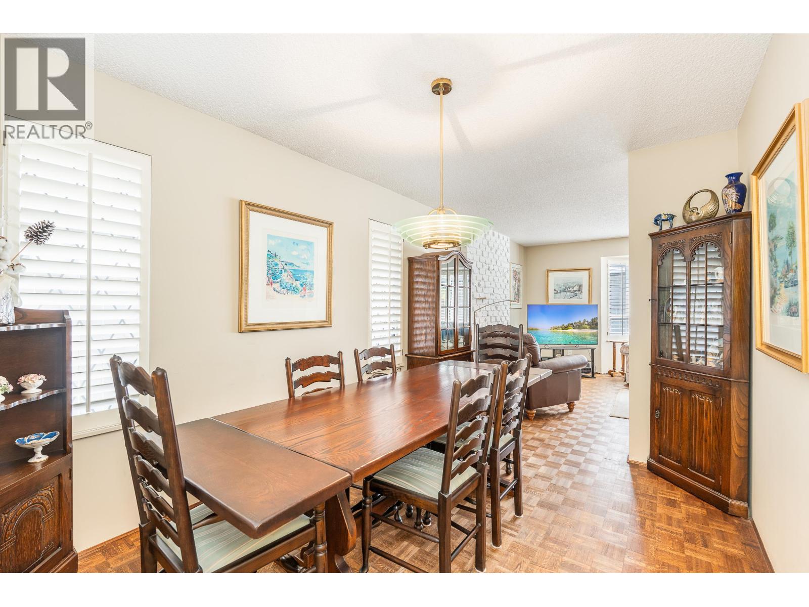 3782 MT SEYMOUR PARKWAY, North Vancouver