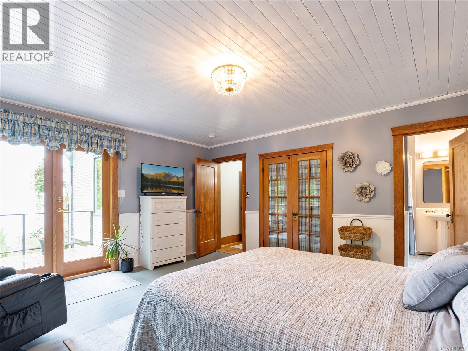 11231 Chemainus Rd - 27