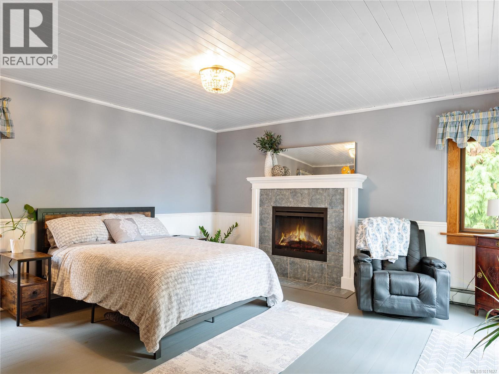 11231 Chemainus Rd - 25