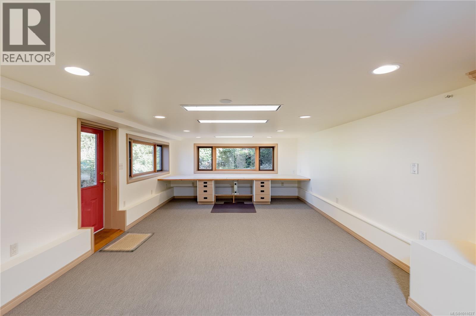 11231 CHEMAINUS RD - 63