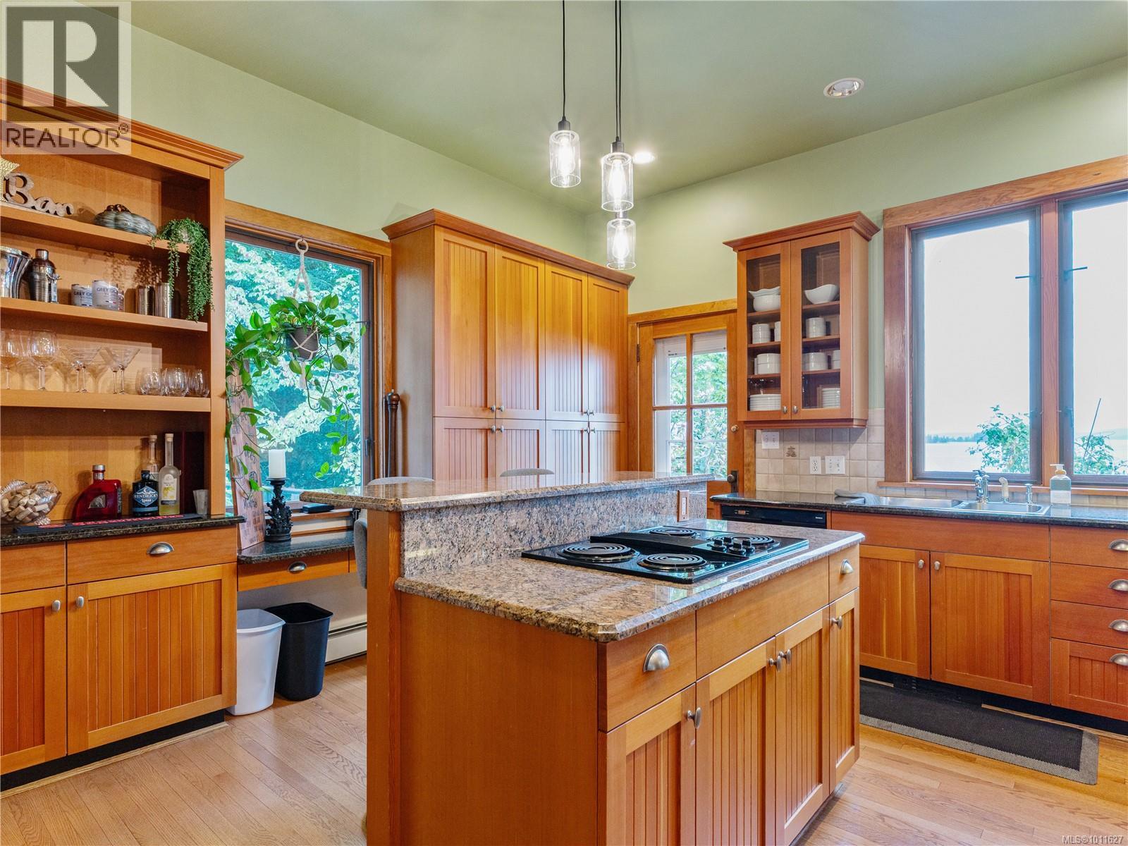 11231 Chemainus Rd - 20
