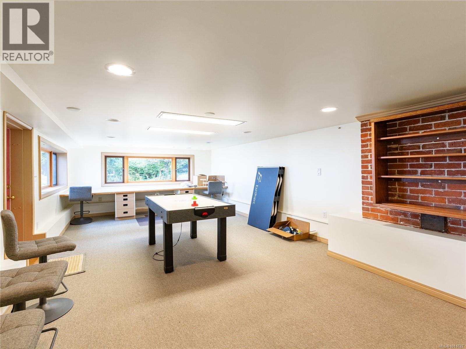 11231 CHEMAINUS RD - 45