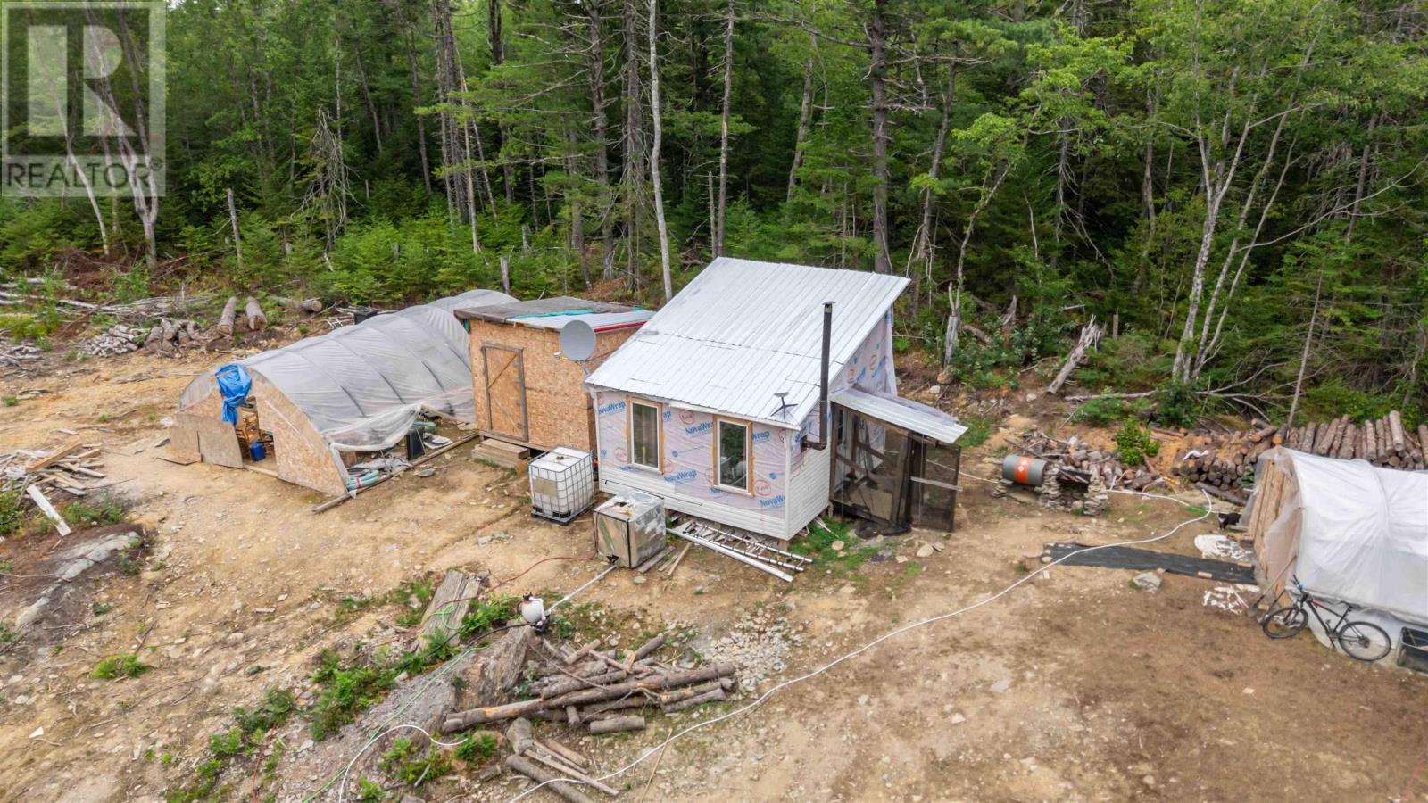 Property photo of 100 Llewellyn Loop Road