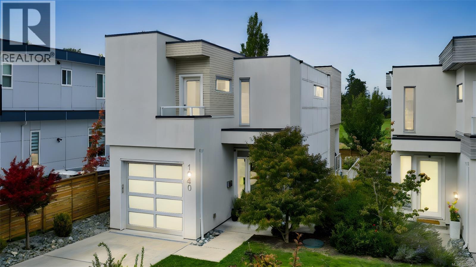 1040 Colville Rd, Esquimalt