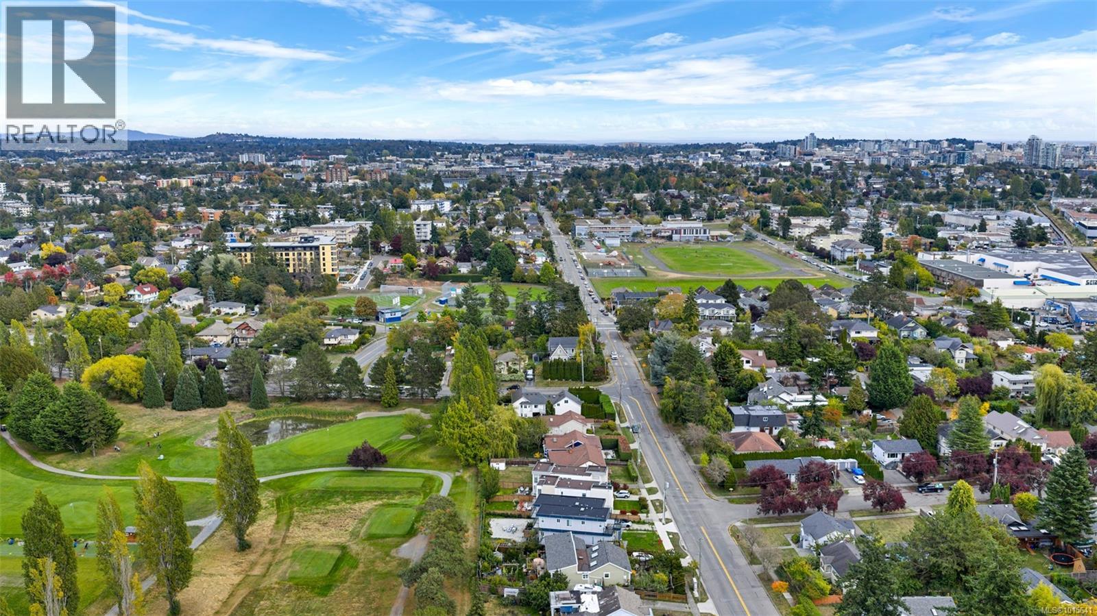 1040 Colville Rd, Esquimalt