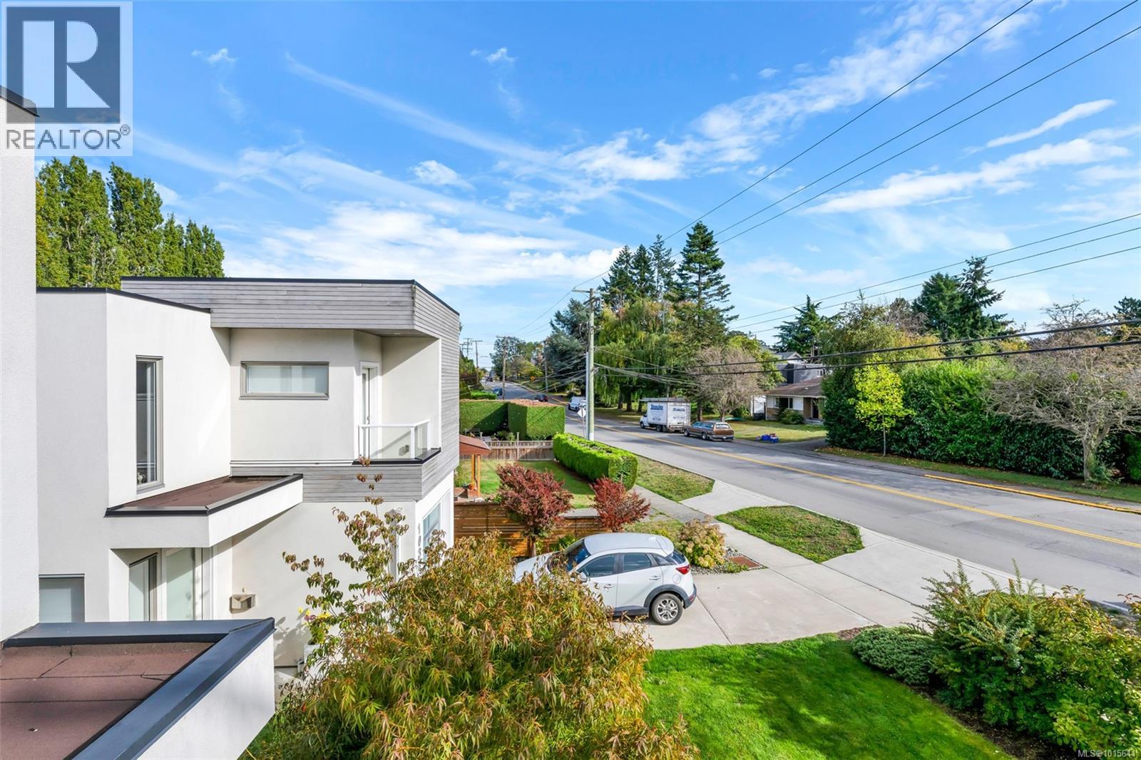 1040 Colville Rd, Esquimalt