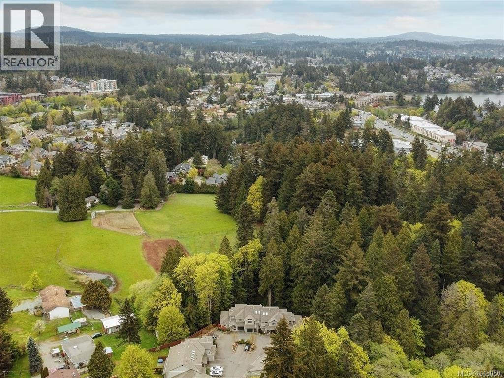  2694 Myra Place, View Royal