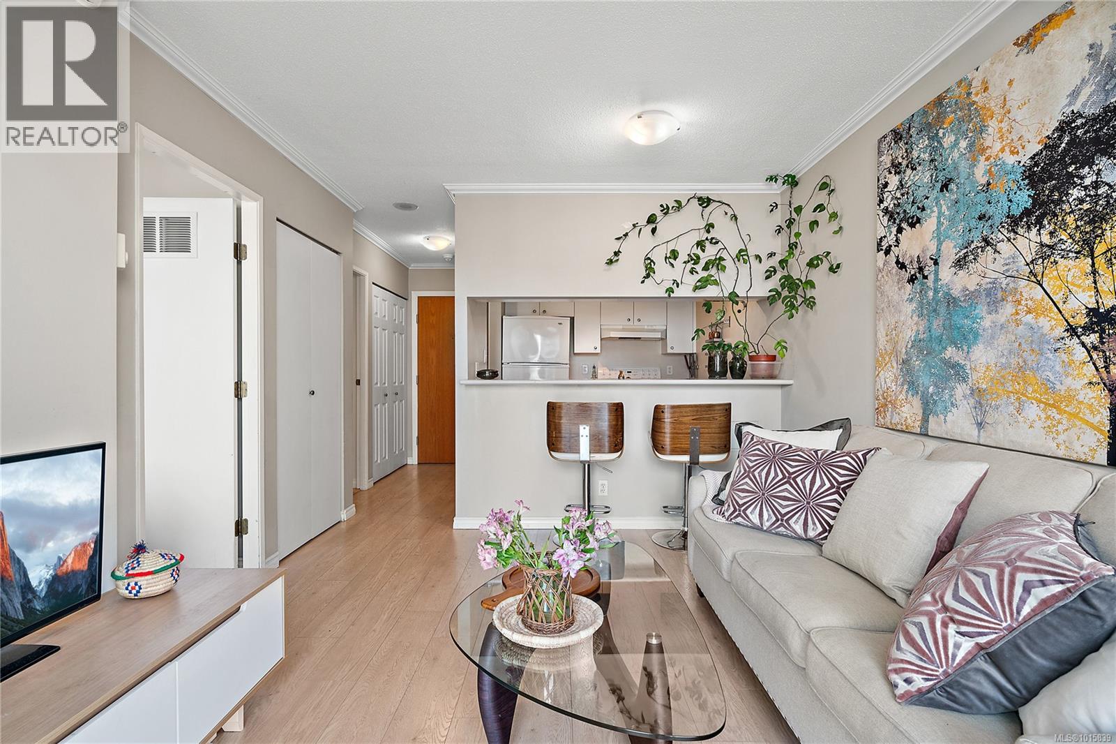 609 835 View Street, Victoria
