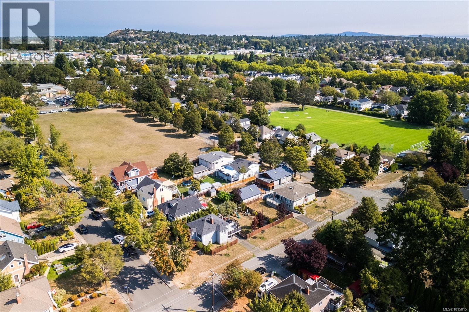  2701 Forbes Street, Victoria