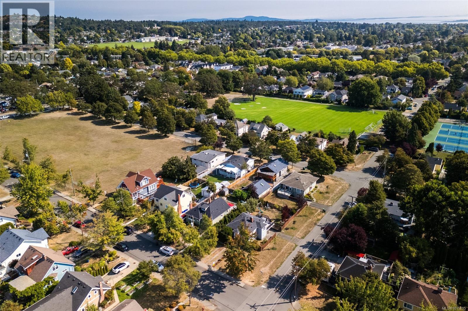  2701 Forbes Street, Victoria