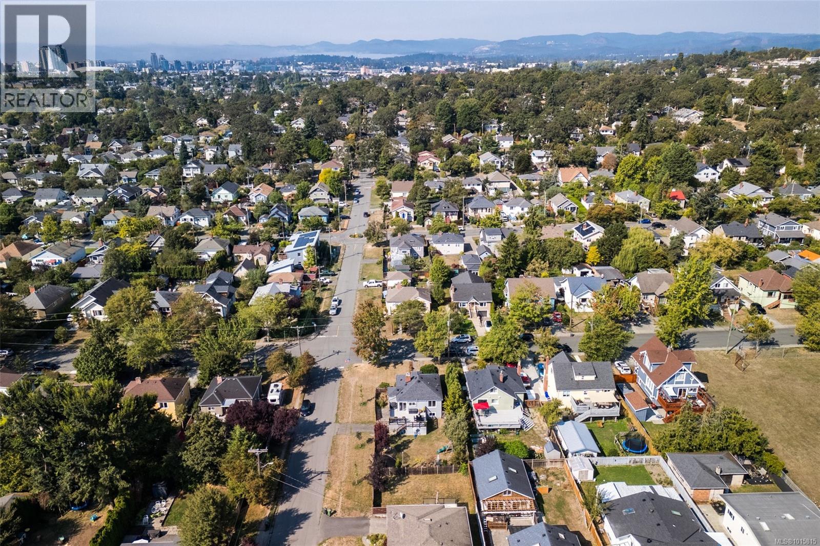  2701 Forbes Street, Victoria