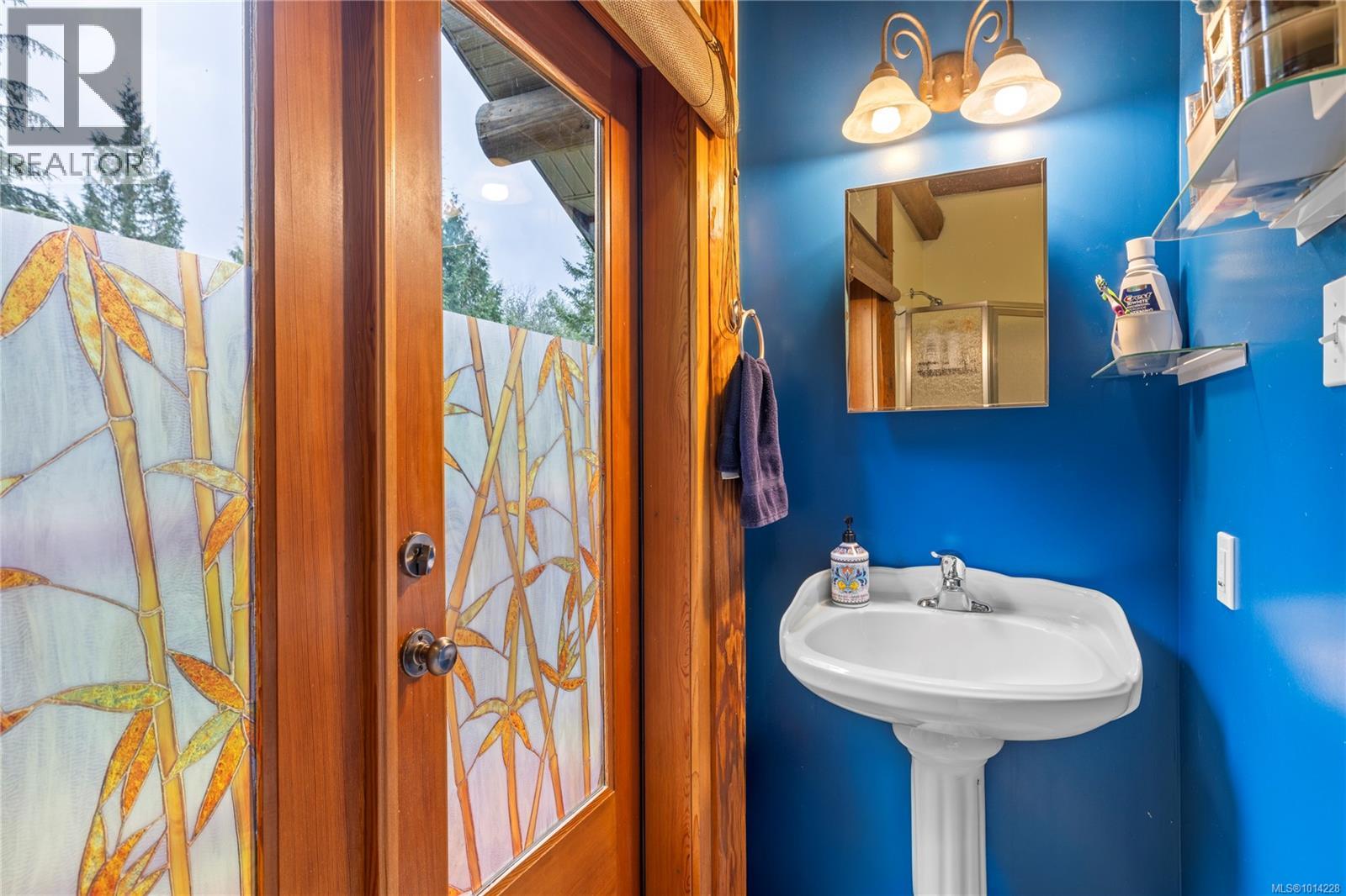 2948 Jameson Rd, Nanaimo