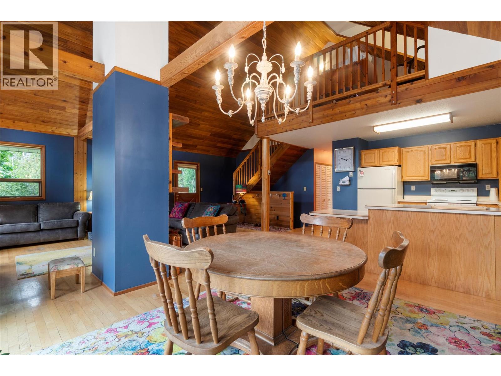 2849 Garland Road, Celista
