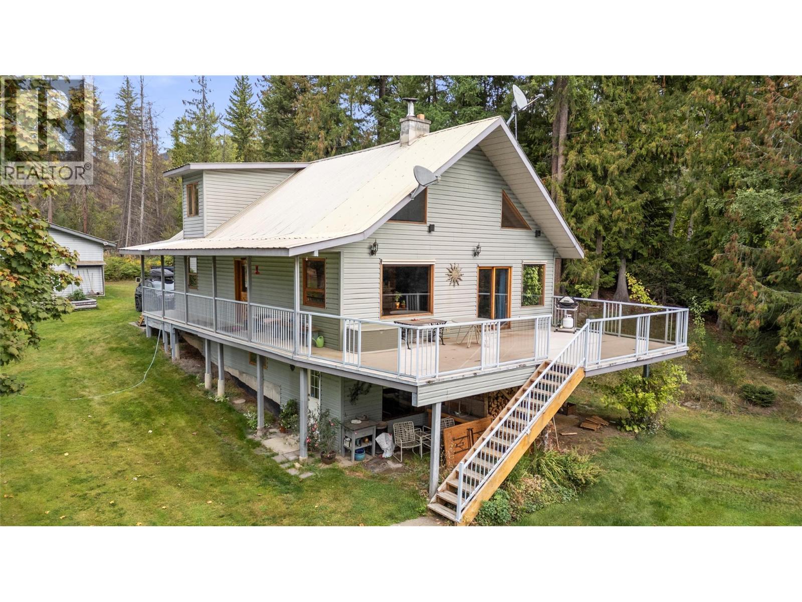 2849 Garland Road, Celista