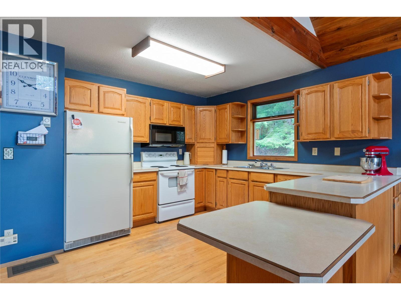 2849 Garland Road, Celista