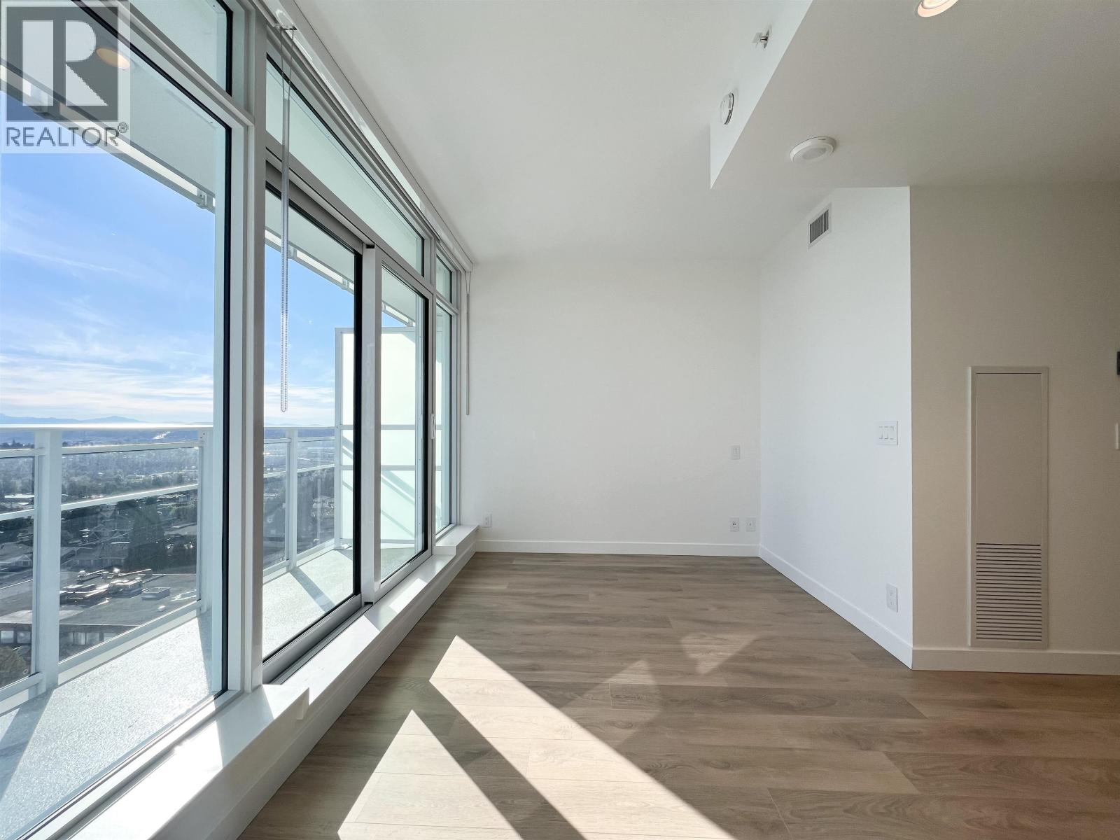 901 505 NELSON STREET, Coquitlam