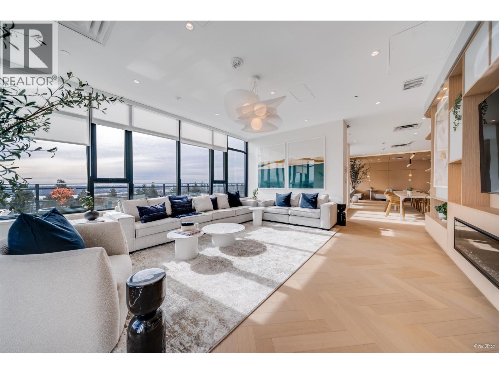 901 505 NELSON STREET, Coquitlam