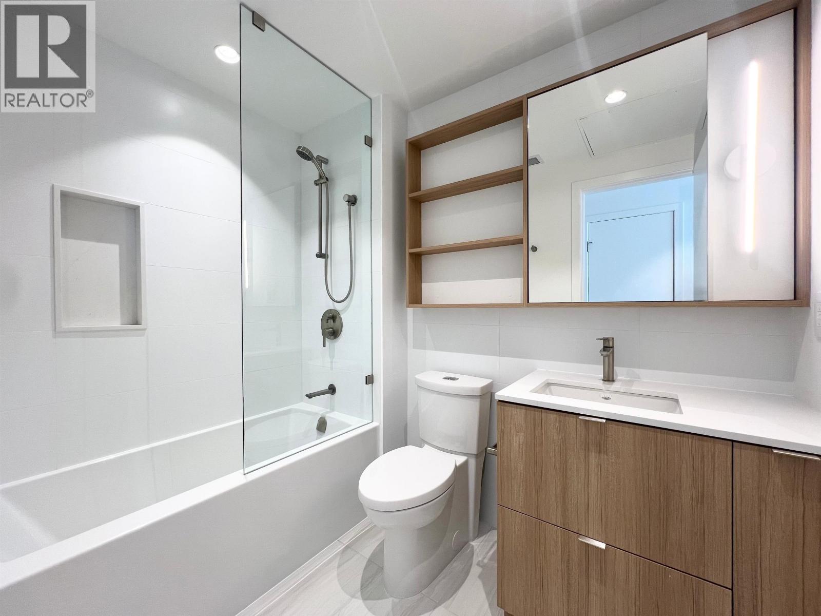 901 505 NELSON STREET, Coquitlam