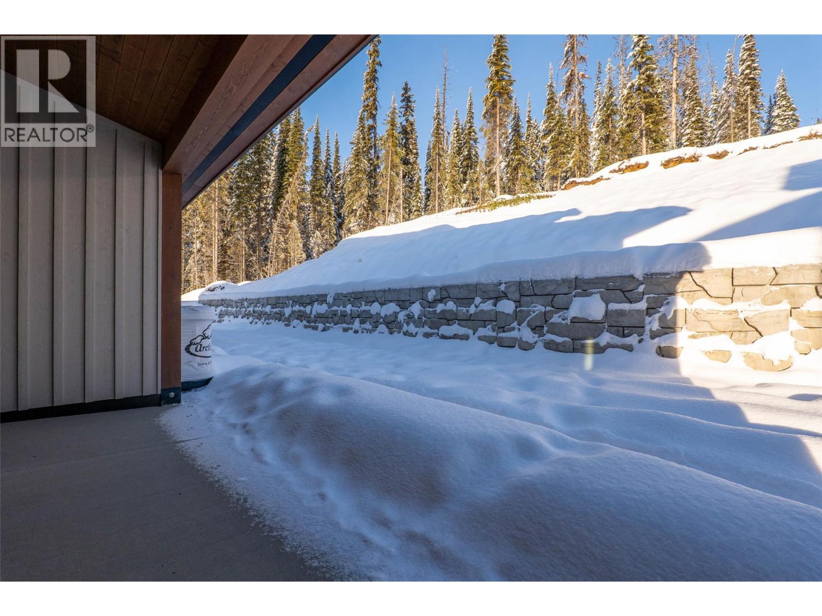 7000 MCGILLIVRAY LAKE Drive Unit# 15, Sun Peaks