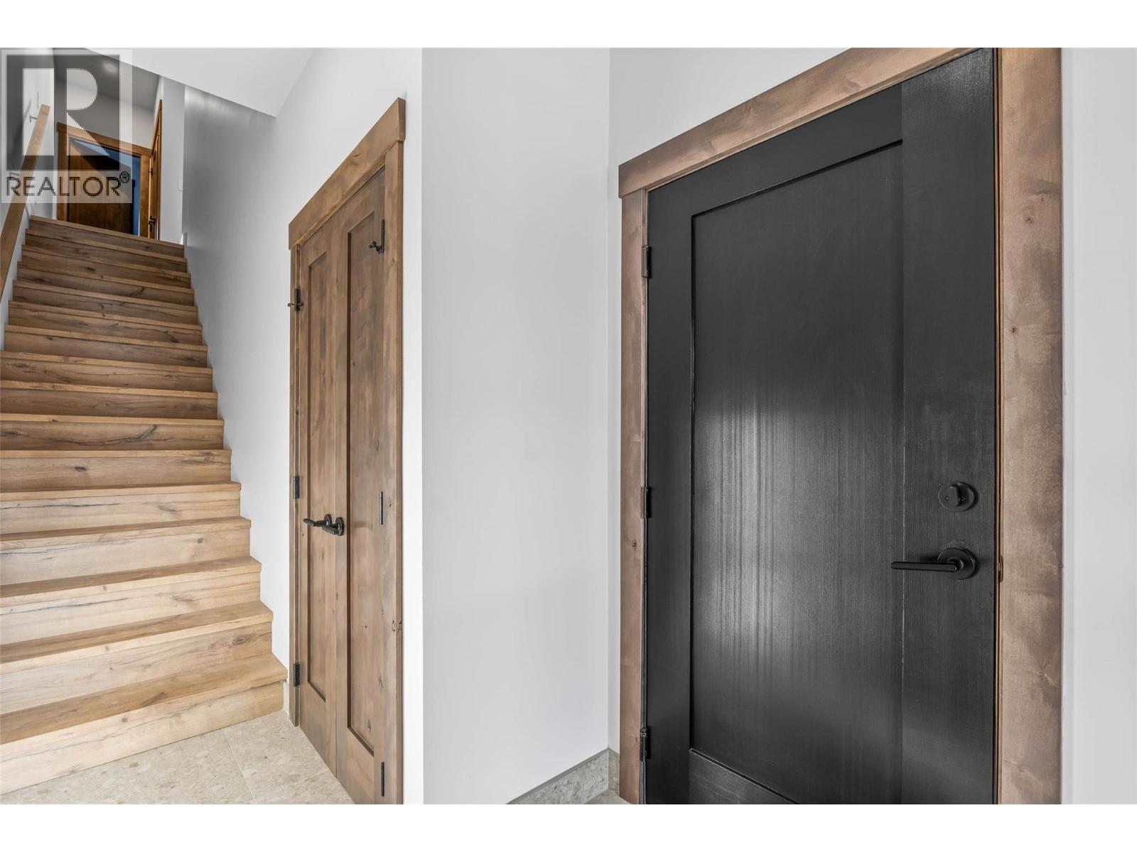 7000 MCGILLIVRAY LAKE Drive Unit# 15, Sun Peaks