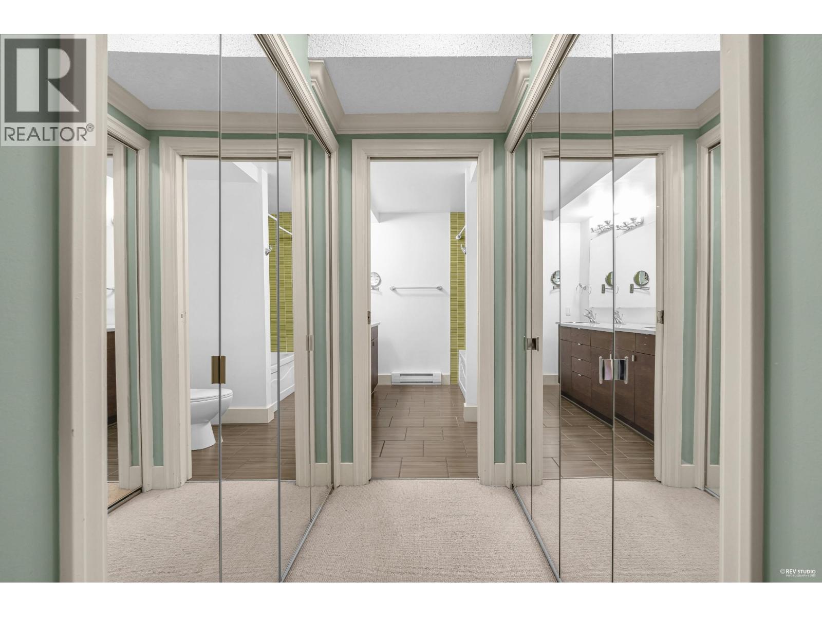 10 744 W 7TH AVENUE, Vancouver