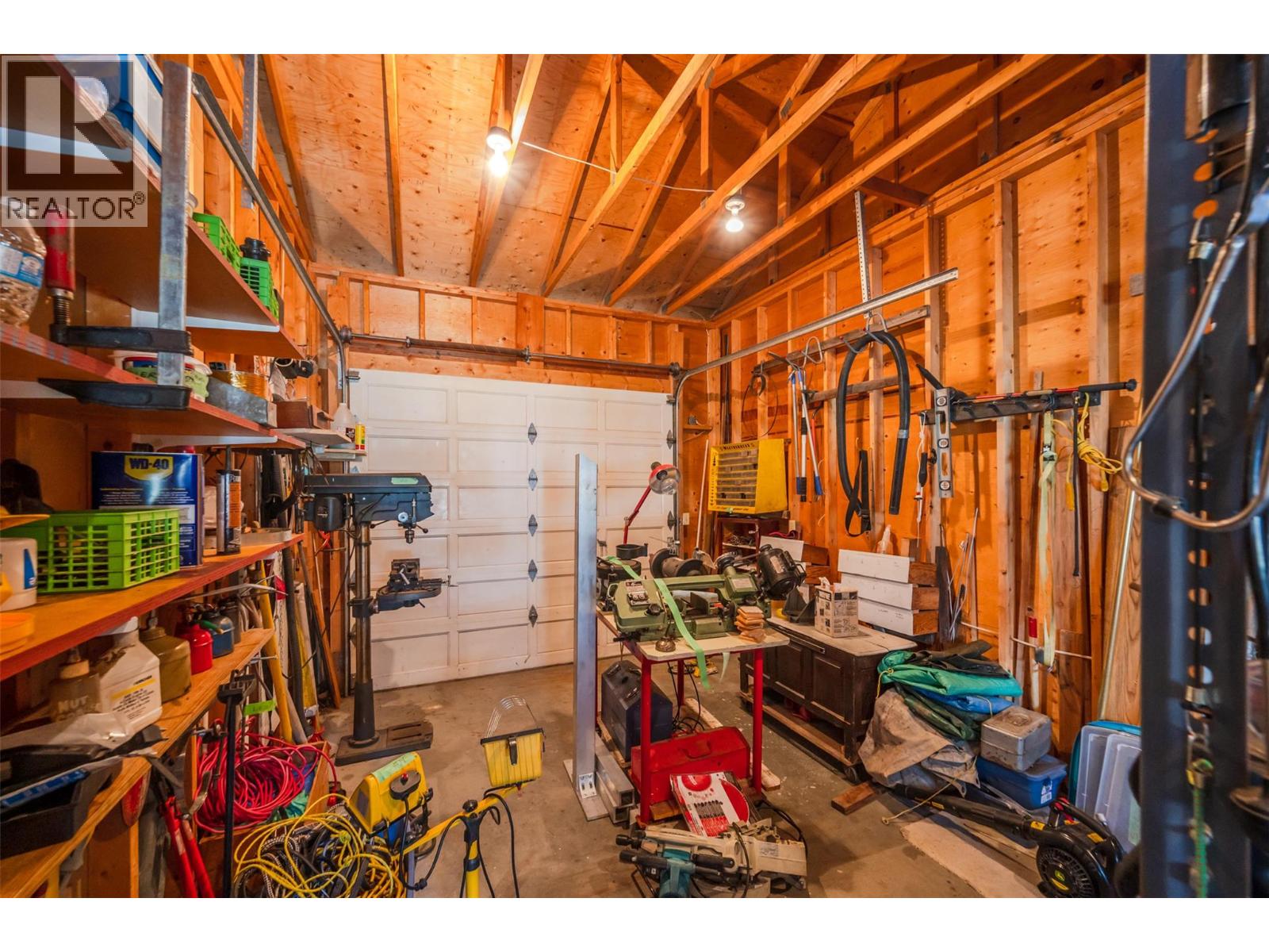  12021 JONES FLAT Road, Summerland