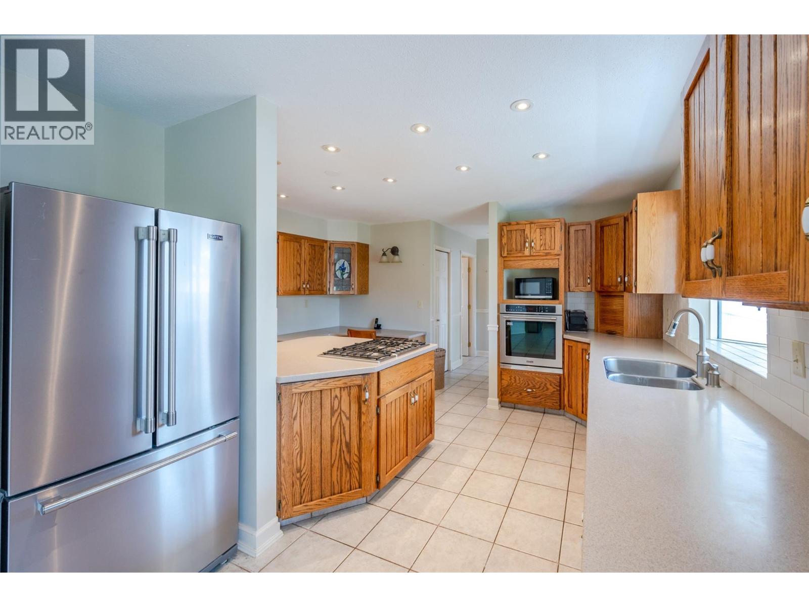 12021 JONES FLAT Road, Summerland