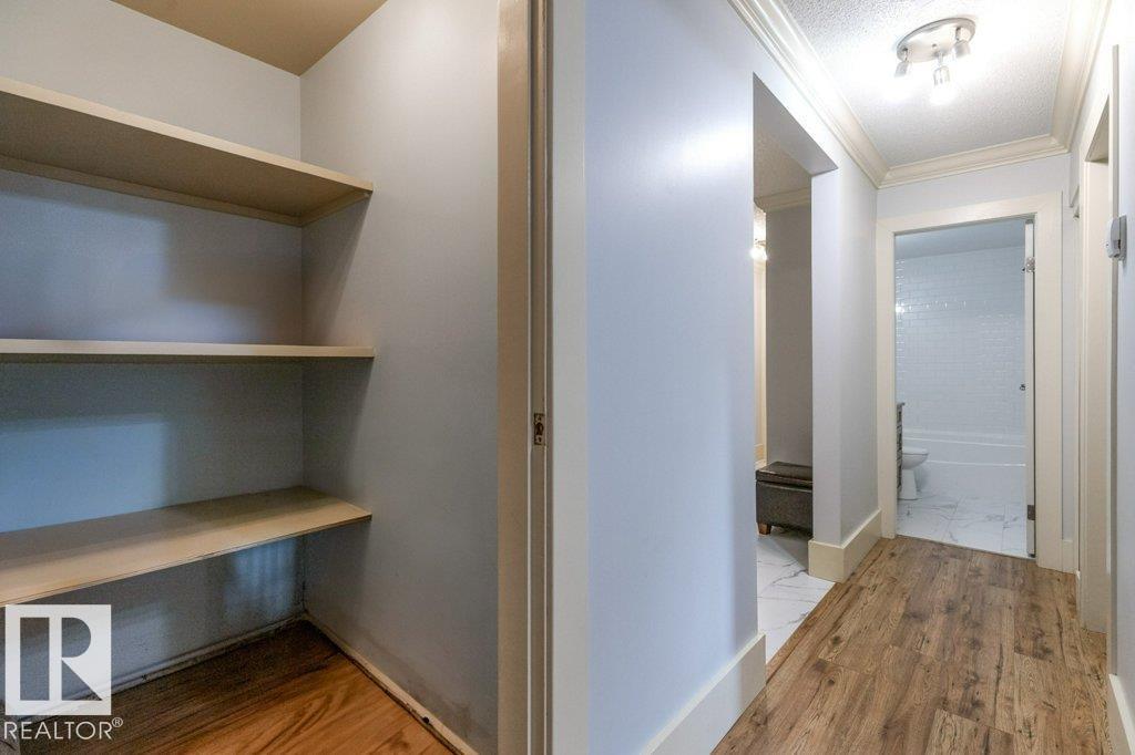 #101 11916 104 ST NW, Edmonton