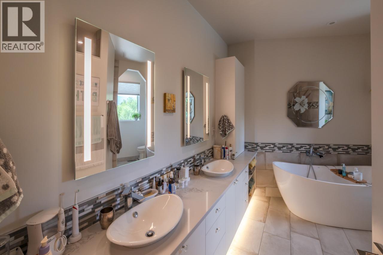  88 Lakeshore Drive, Penticton