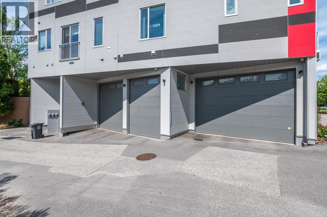  88 Lakeshore Drive, Penticton