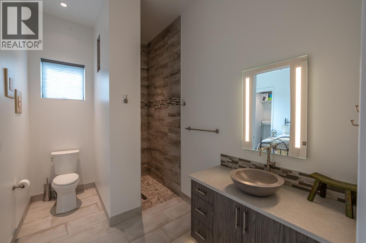  88 Lakeshore Drive, Penticton