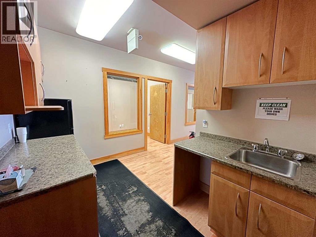 380 Mackenzie Boulevard, Fort McMurray