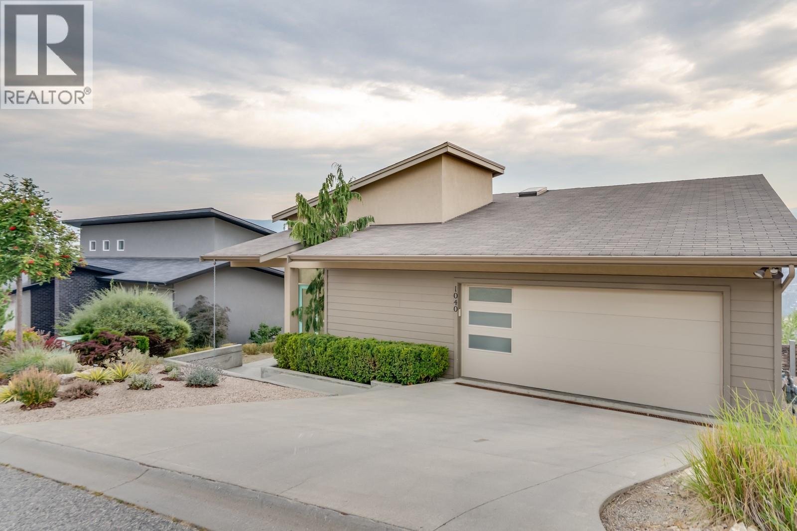 1040 Henderson Drive, Kelowna