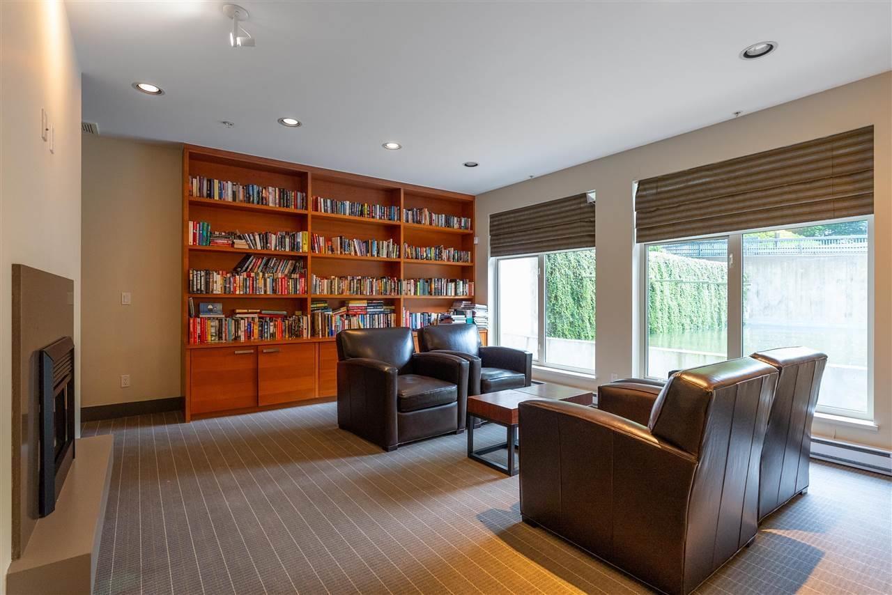 319 15988 26 AVENUE, Surrey