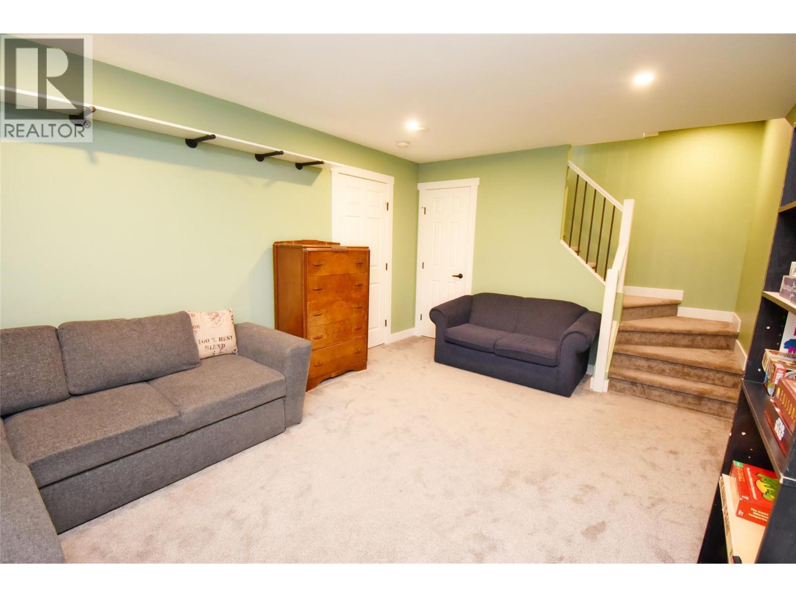 3050 Moray Street, Armstrong