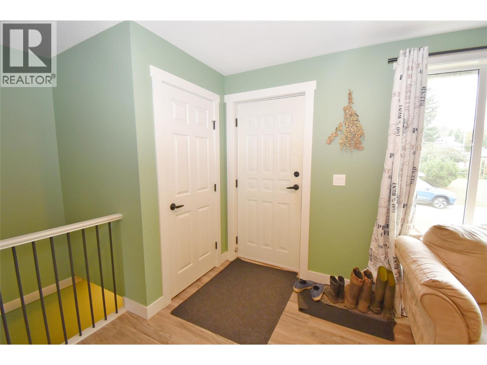 3050 Moray Street, Armstrong