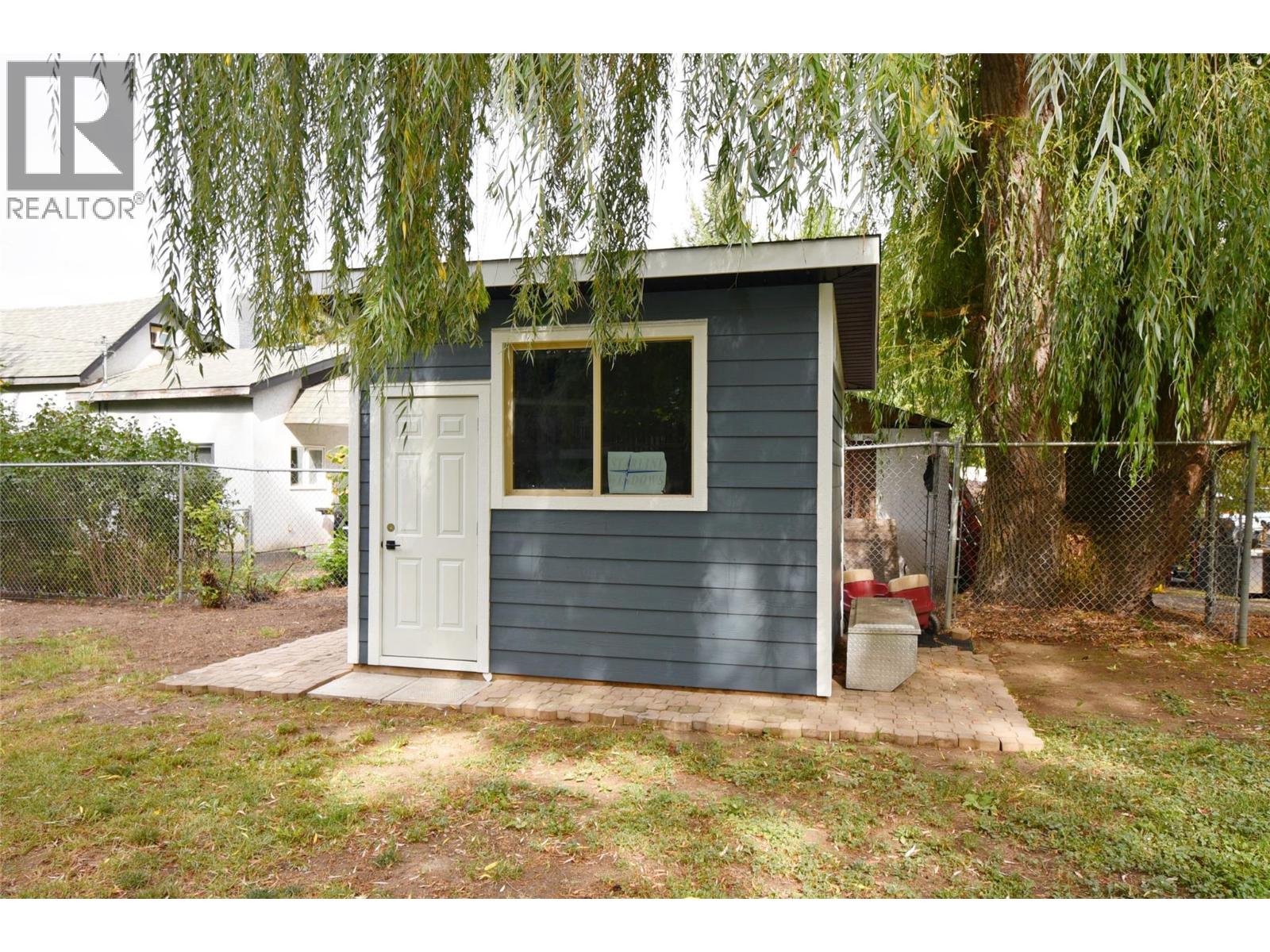 3050 Moray Street, Armstrong