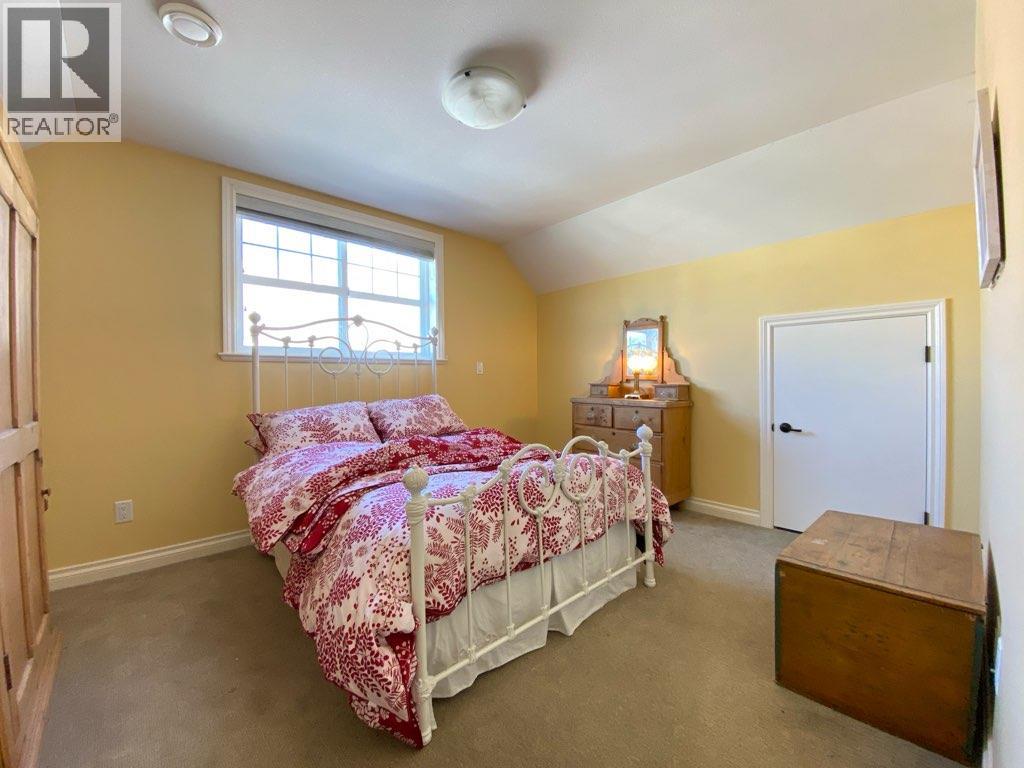 2450 Radio Tower Road Unit# 32, Oliver