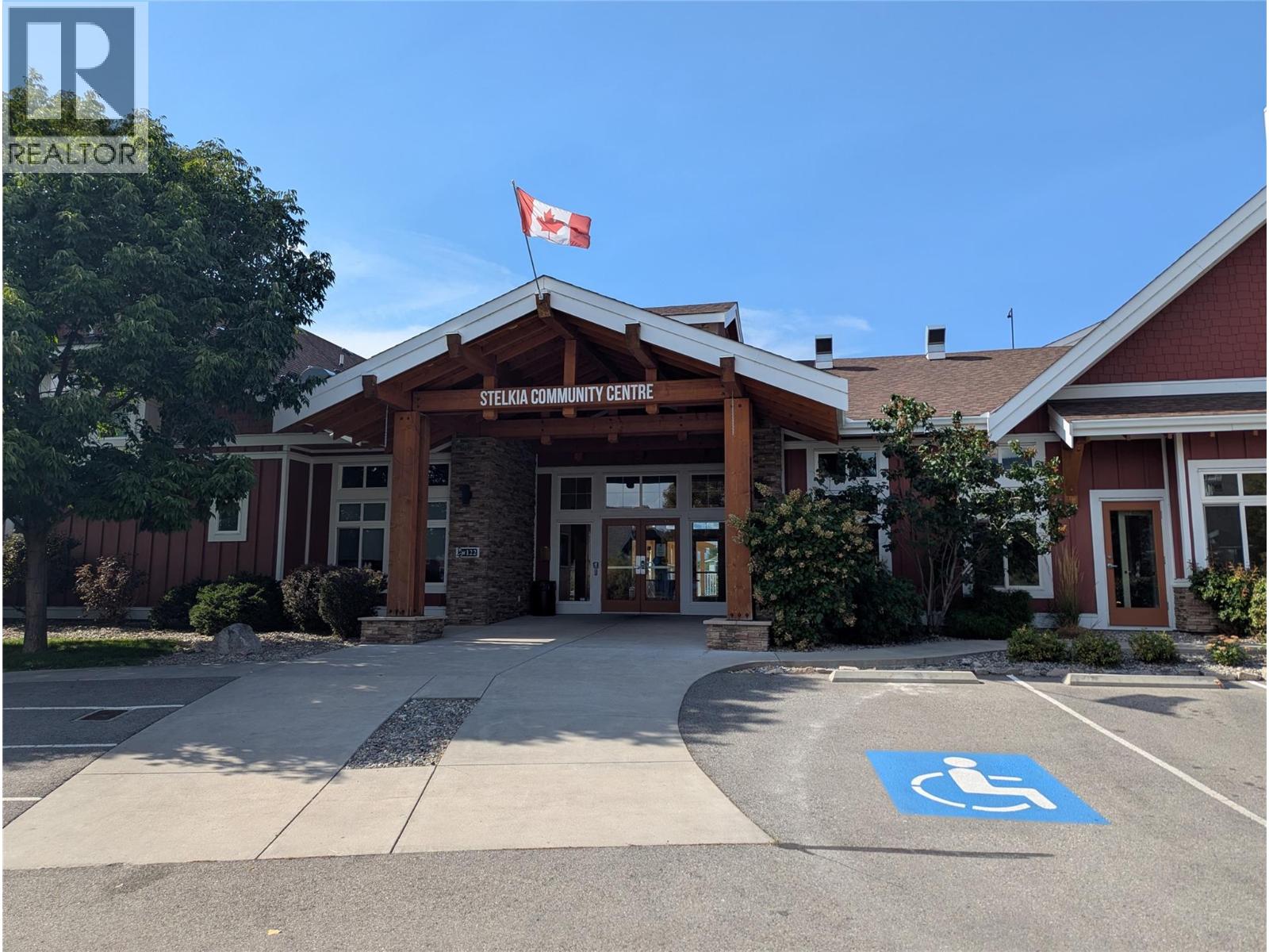 2450 Radio Tower Road Unit# 32, Oliver