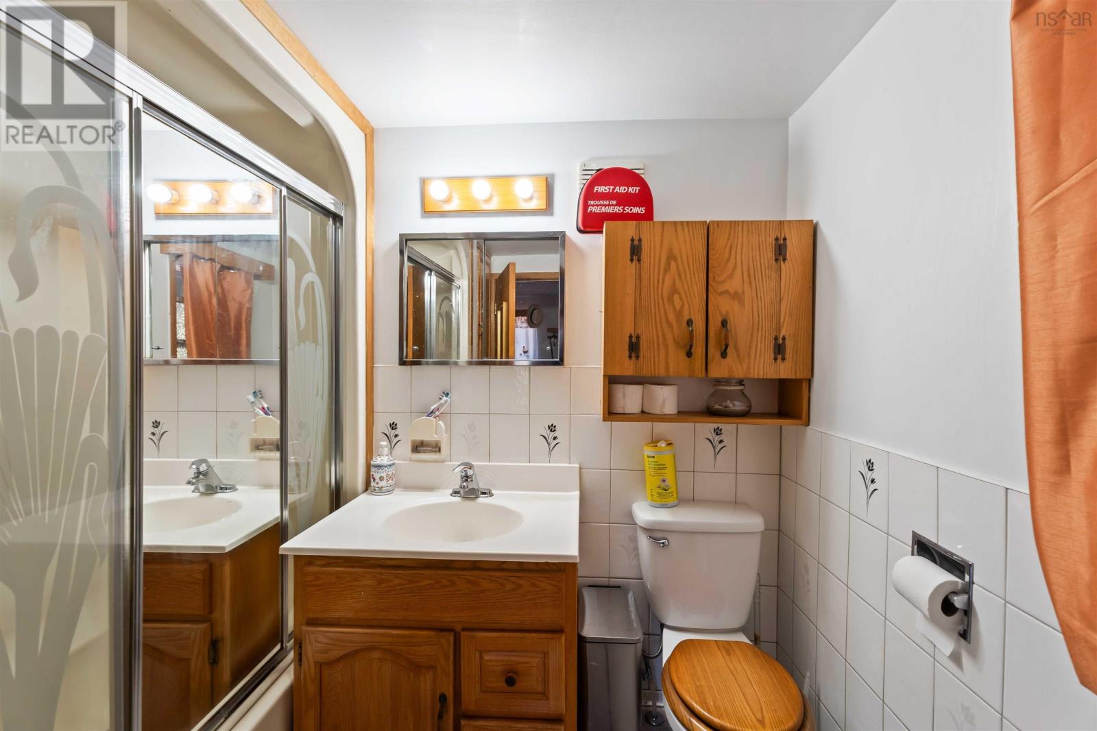 Property 5 of 47 of 9387 Highway 10