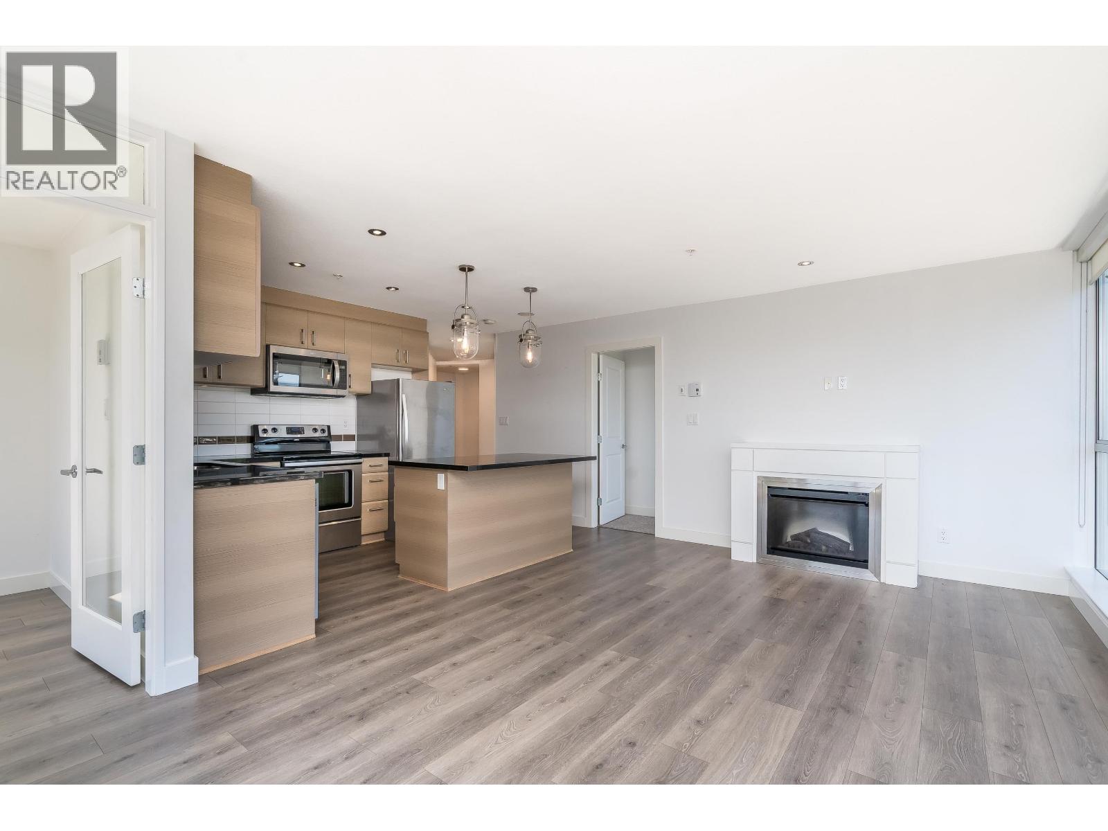 703 12079 HARRIS ROAD, Pitt Meadows