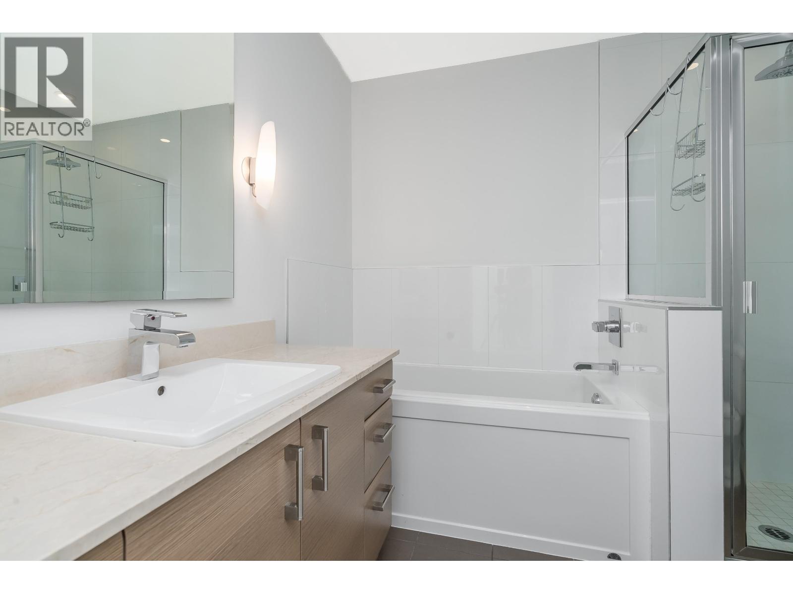 703 12079 HARRIS ROAD, Pitt Meadows