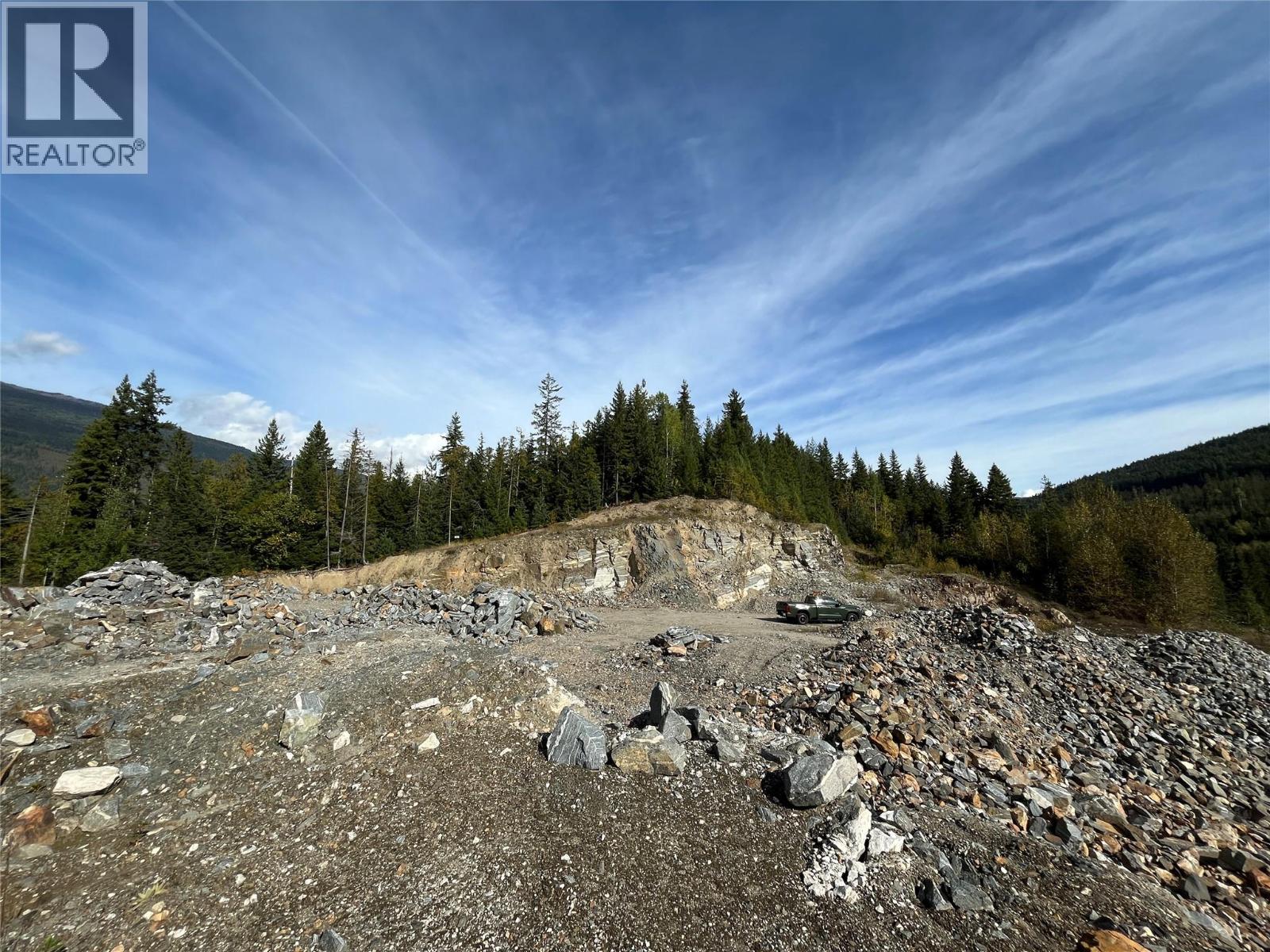  00 Oxbow Frontage Road, Malakwa
