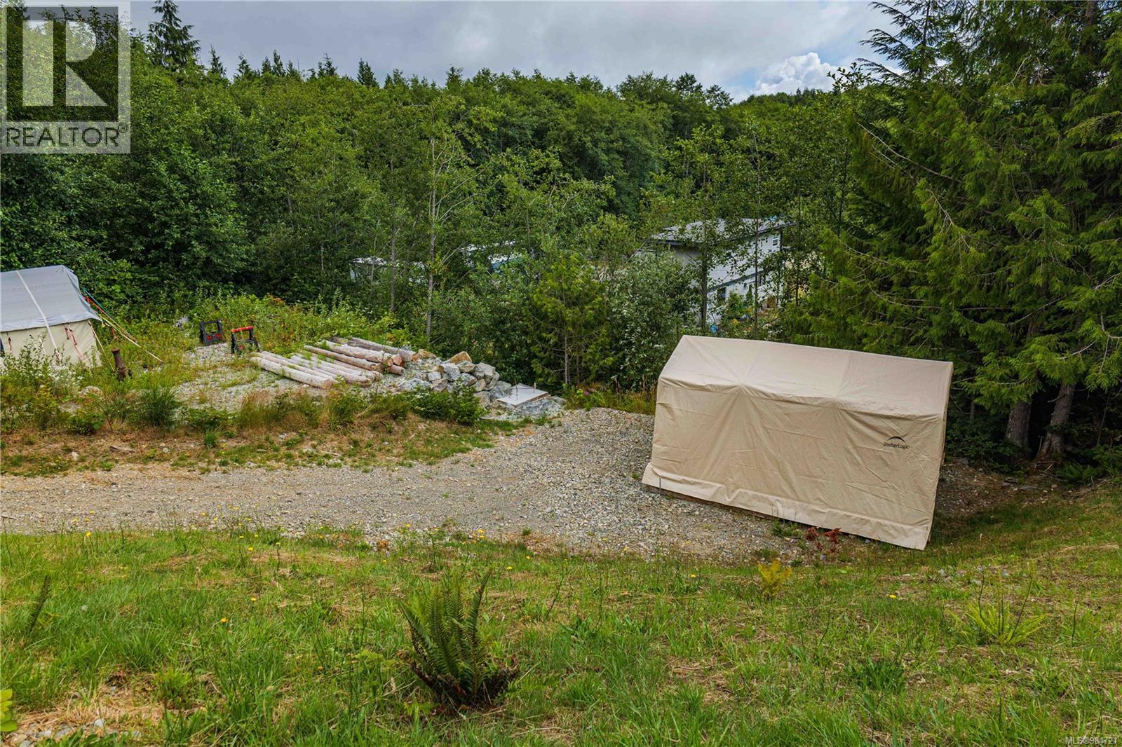 1182 Sixth Ave, Ucluelet