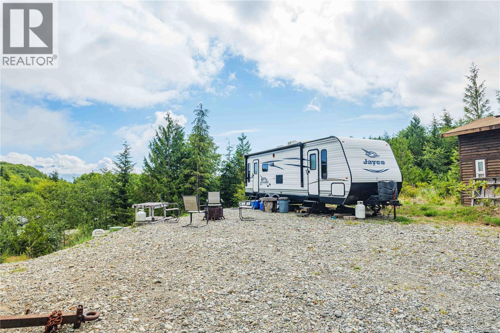 1182 Sixth Ave, Ucluelet