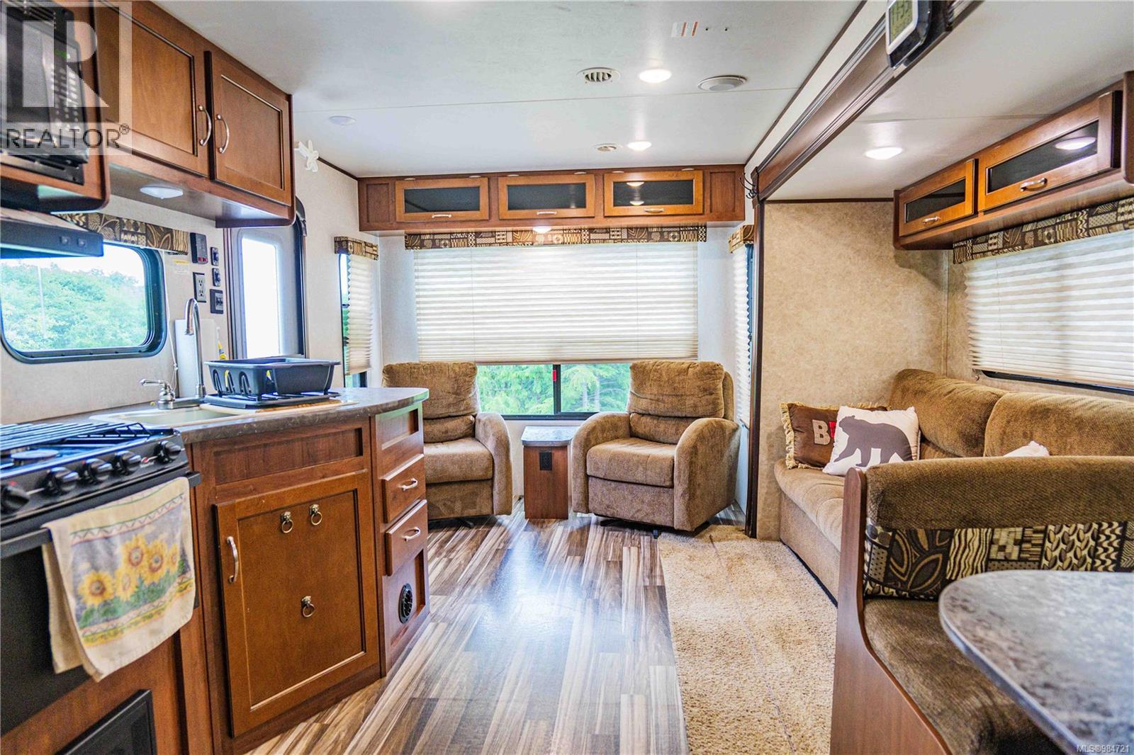 1182 Sixth Ave, Ucluelet