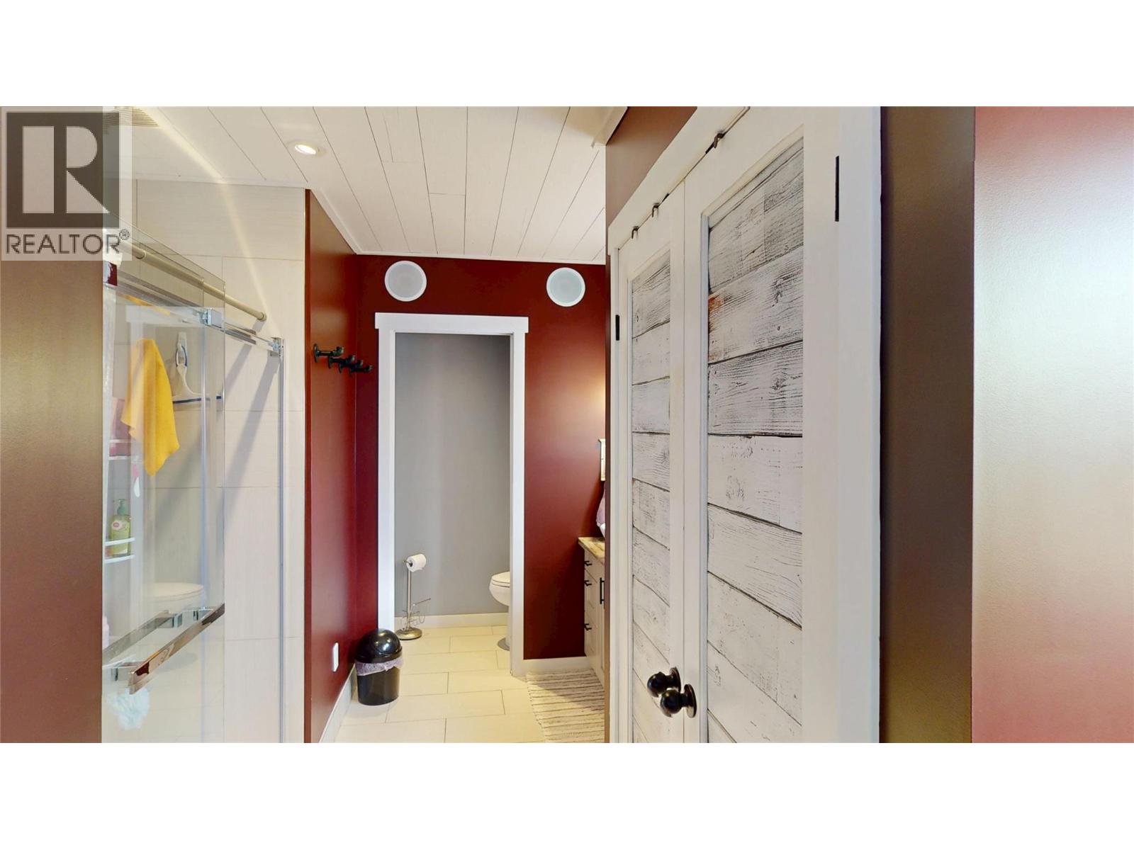 212 16TH Avenue N, Cranbrook