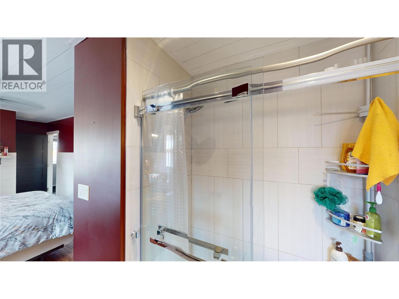 212 16TH Avenue N, Cranbrook