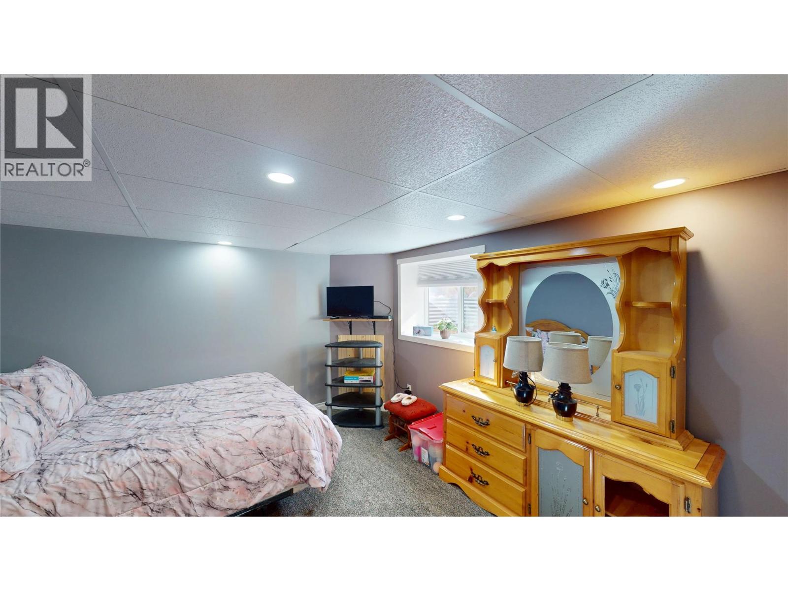 212 16TH Avenue N, Cranbrook