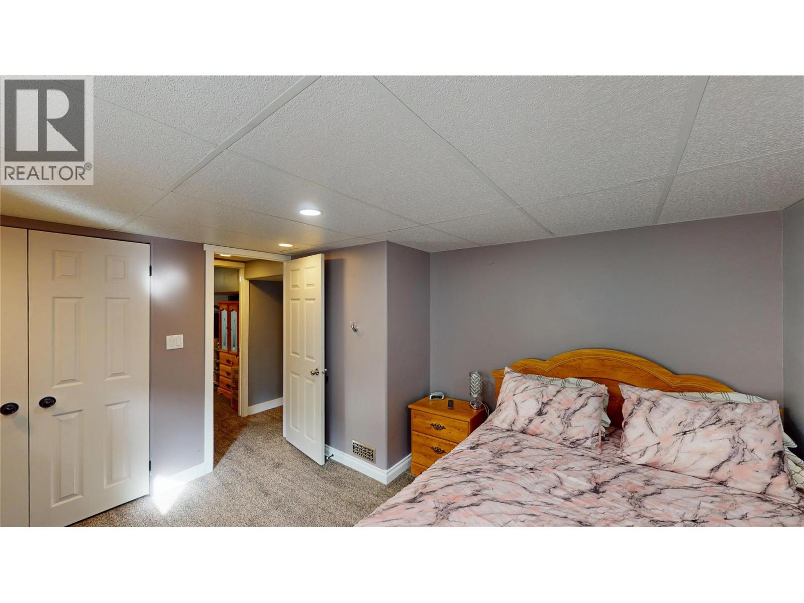 212 16TH Avenue N, Cranbrook